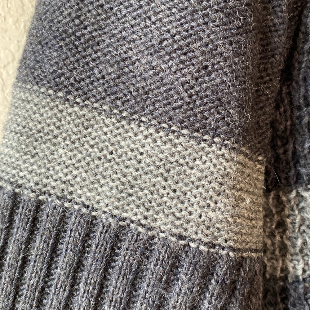 Loft‎  Striped Sweater - Picture 3 of 8